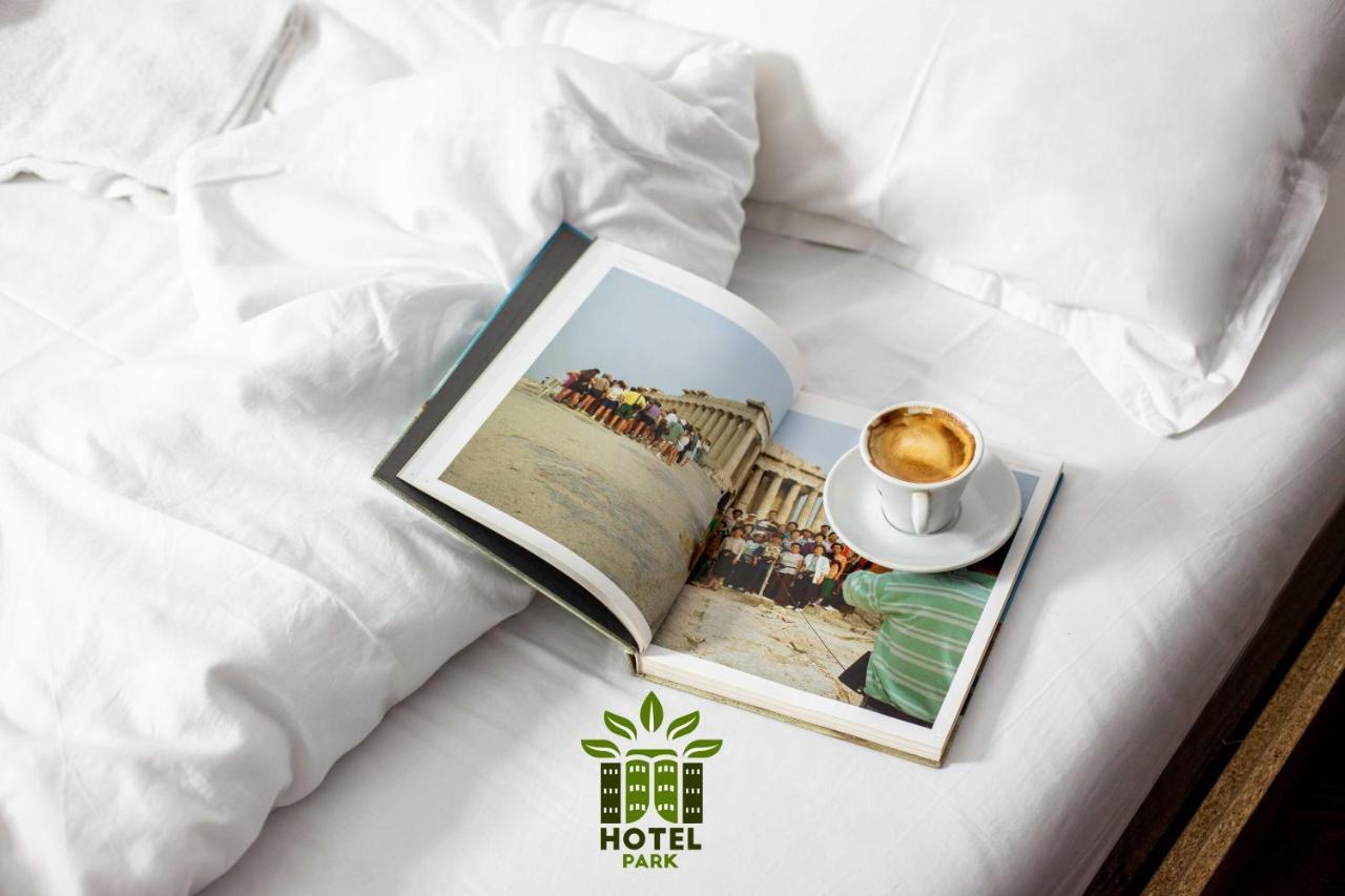 Hotel Park Пристина Екстериор снимка